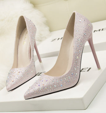 Women’s stiletto heels – glossy silver pumps for parties