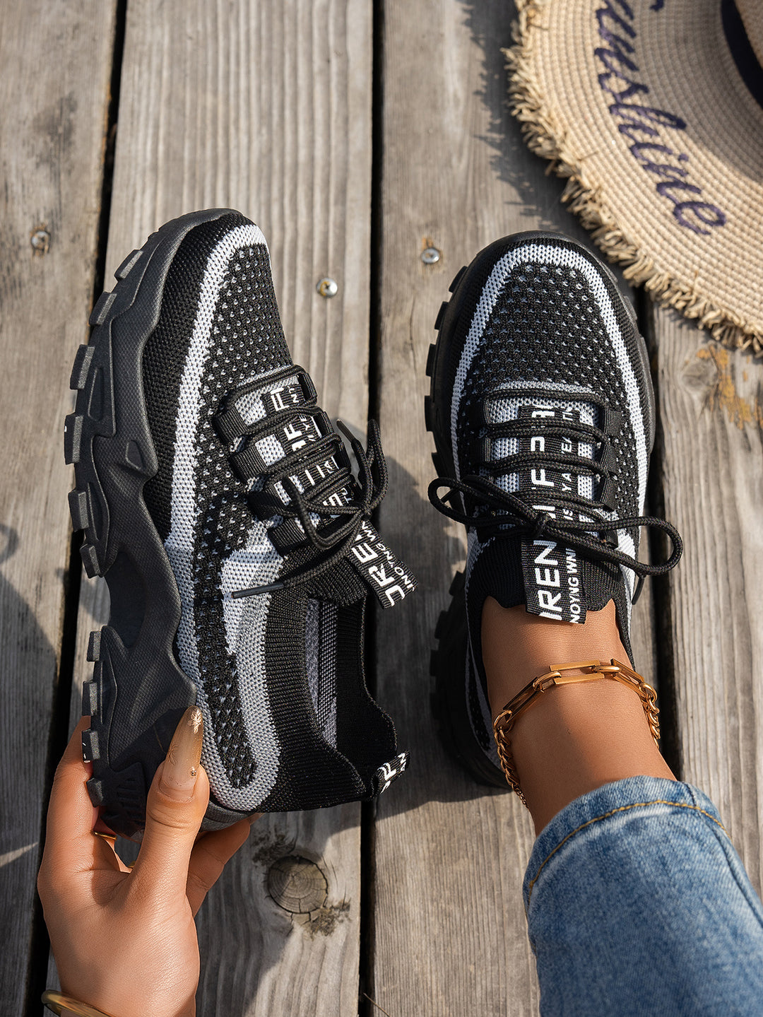 Women’s Flyknit Sneakers Breathable Comfort Daily Wears