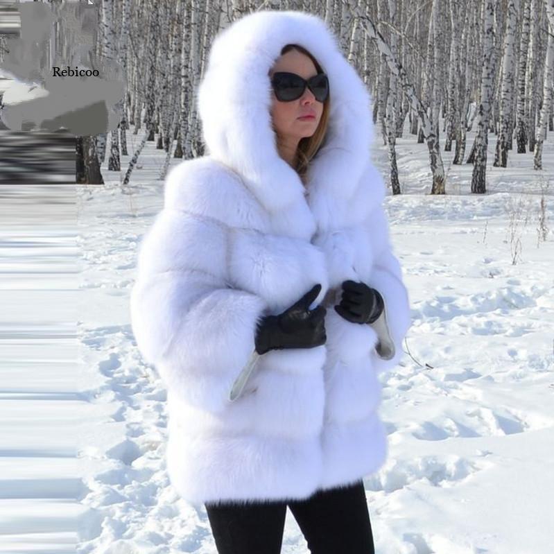 Women's Hooded Faux Fur Jacket – Minimalist Elegance