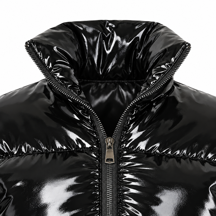 Close-up of the black jacket&