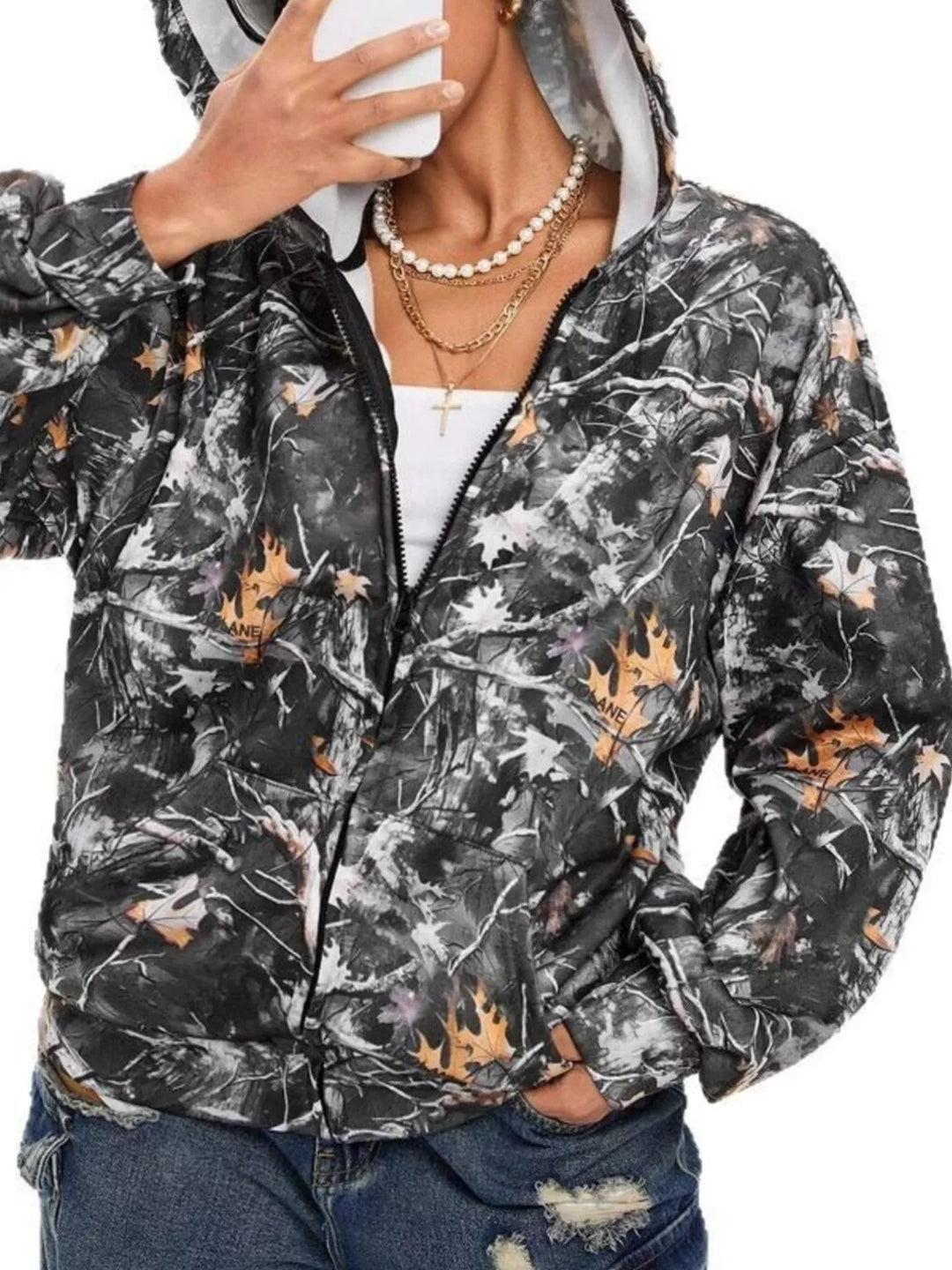 casual zip hoodie women vintage design everyday outfit
