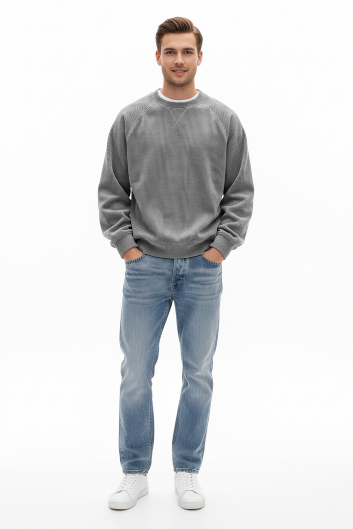 Light gray unisex sweatshirt — loose fit knit pullover for everyday wear
